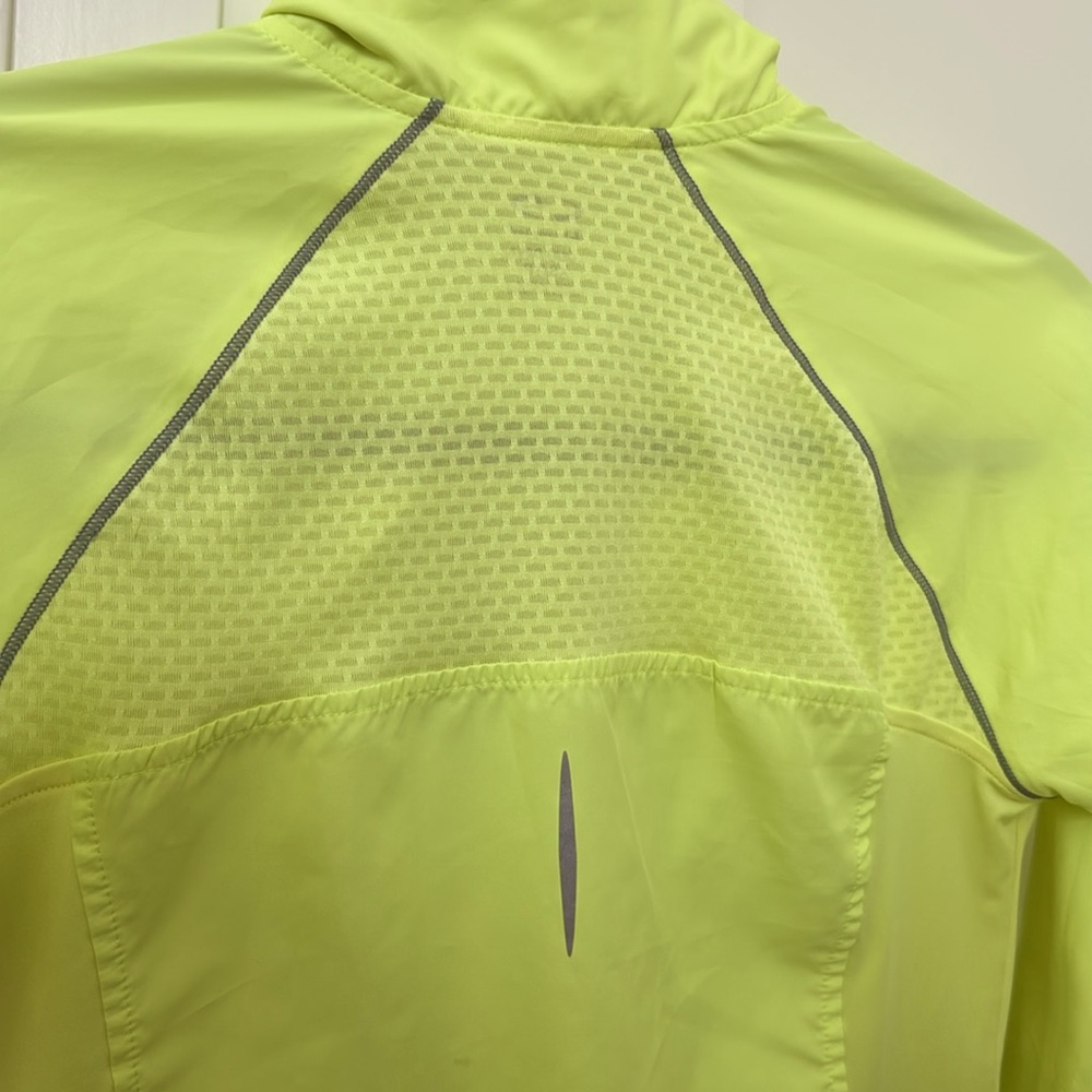Champion Women's Neon Yellow Jacket windbreaker zipper pockets &closure. XS/TP - Picture 10 of 14